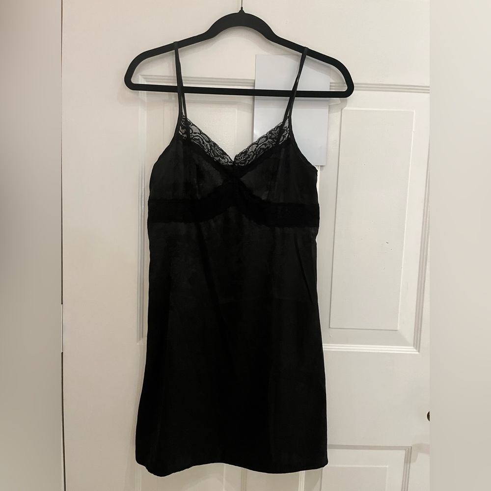 SHEIN Black Lace Detail Chemise
